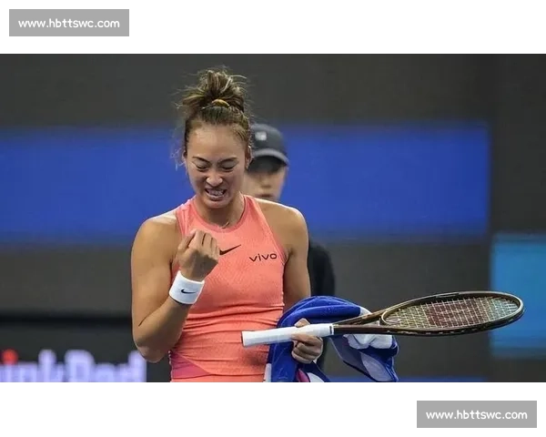 郑钦文温网首秀苦战三盘憾负 草地征程再遇瓶颈仍展韧性