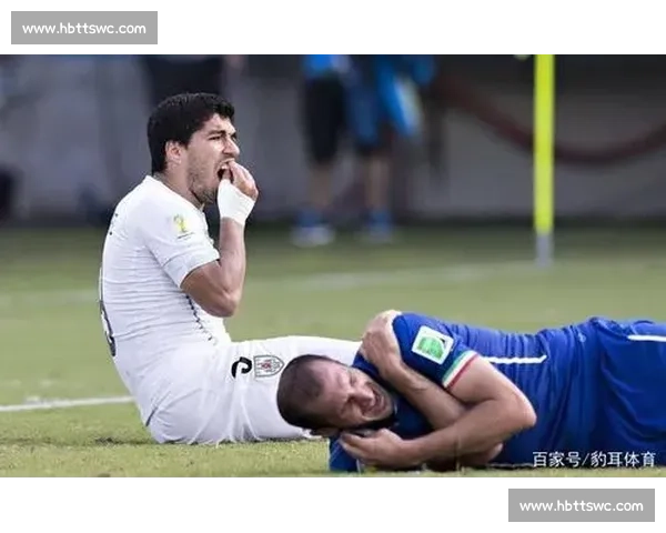 苏亚雷斯 10 大暴脾气瞬间：怒怼队友名场面合集